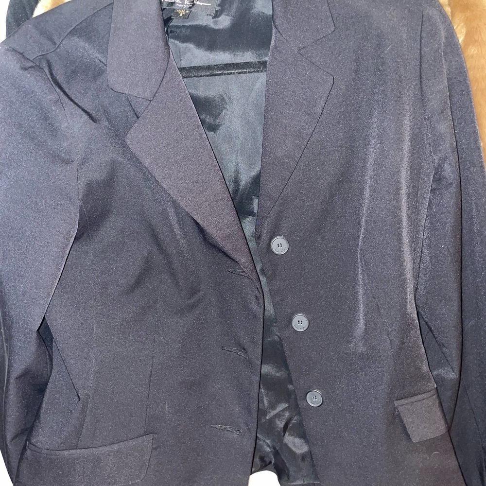 Like new Nicole miller suit set